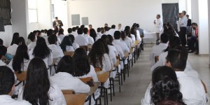 Facultad de Medicina Tangancícuaro 3R